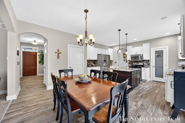 14953 Bignell Drive, Grand Haven, MI 49417