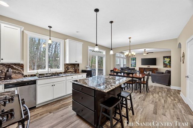 14953 Bignell Drive, Grand Haven, MI 49417