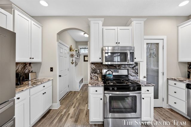 14953 Bignell Drive, Grand Haven, MI 49417