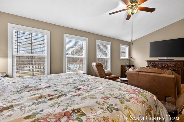 14953 Bignell Drive, Grand Haven, MI 49417