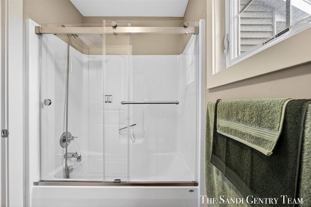 14953 Bignell Drive, Grand Haven, MI 49417