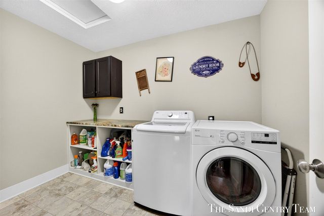 14953 Bignell Drive, Grand Haven, MI 49417