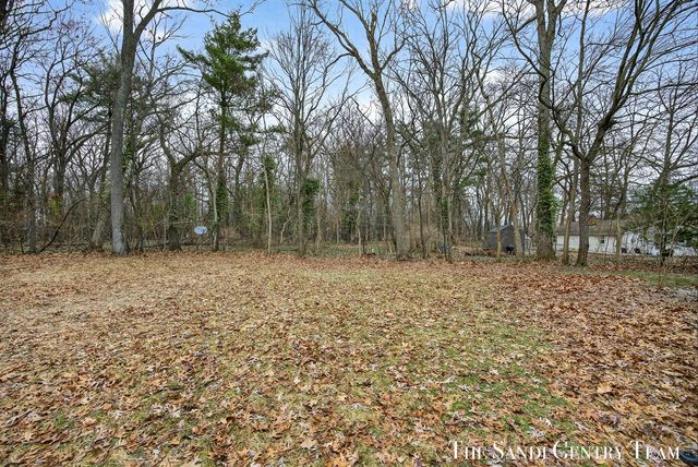 14953 Bignell Drive, Grand Haven, MI 49417