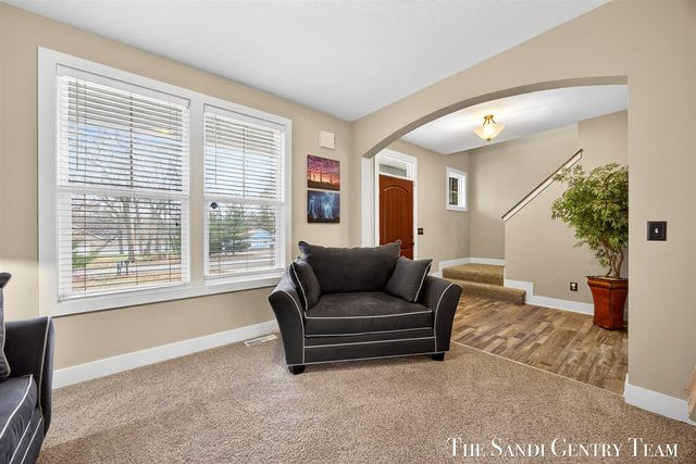 14953 Bignell Drive, Grand Haven, MI 49417