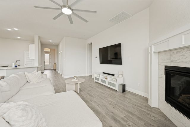 523 William Court, Arlington, TX 76002