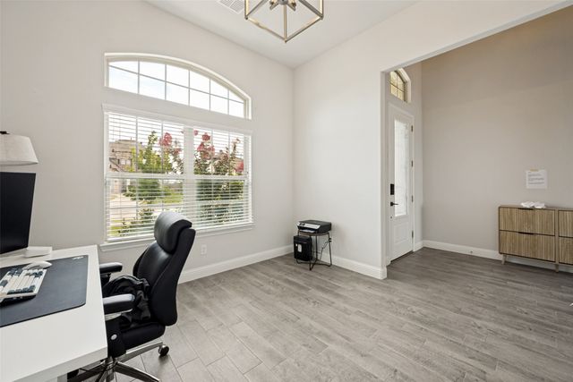 523 William Court, Arlington, TX 76002
