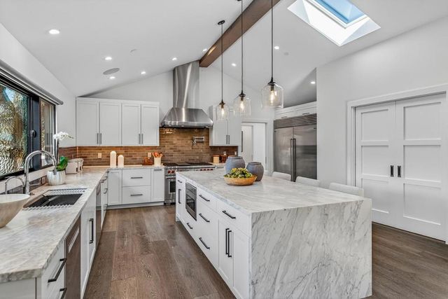 1390 Westridge Drive, Portola Valley, CA 94028