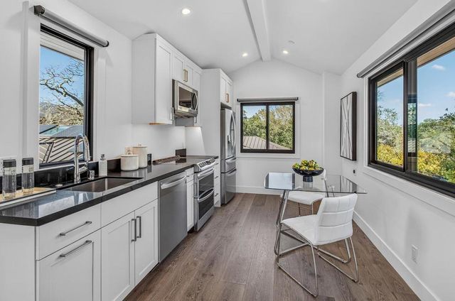 1390 Westridge Drive, Portola Valley, CA 94028