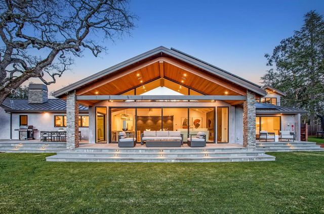 1390 Westridge Drive, Portola Valley, CA 94028