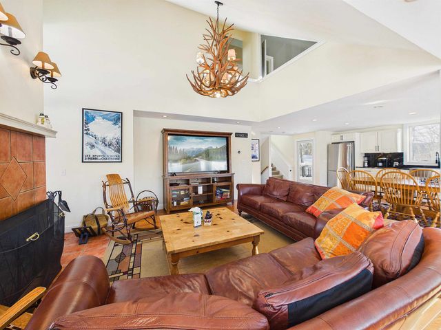 300 Trailside Drive D, Killington, VT 05751