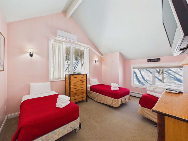 300 Trailside Drive D, Killington, VT 05751