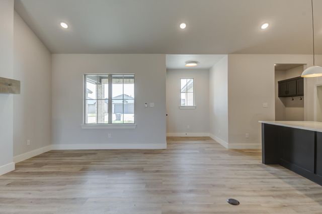 6914 13th Street, Lubbock, TX 79416