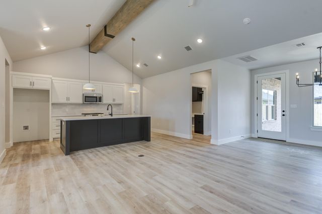 6914 13th Street, Lubbock, TX 79416