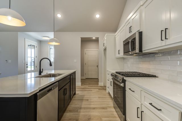 6914 13th Street, Lubbock, TX 79416