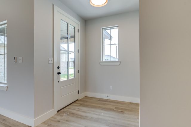 6914 13th Street, Lubbock, TX 79416