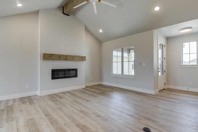 6914 13th Street, Lubbock, TX 79416