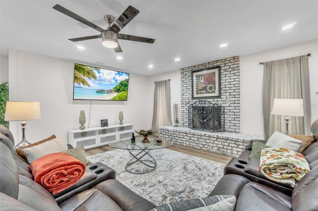 102 OLD HICKORY COURT, Longwood, FL 32750