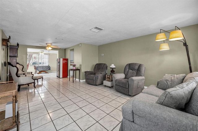 1131 ROYALWOOD DRIVE, Holiday, FL 34690