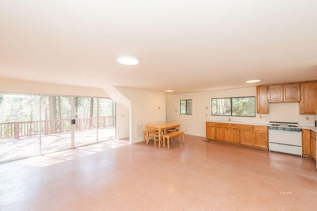 121, 141 Mountain Aire Road, Trinity Center, CA 96091