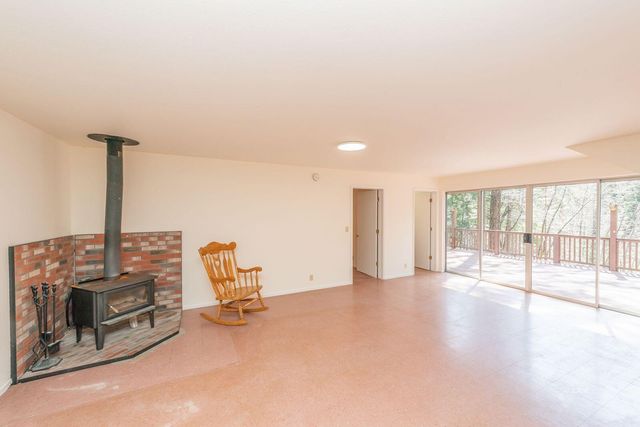 121, 141 Mountain Aire Road, Trinity Center, CA 96091