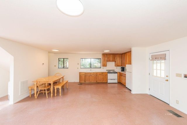 121, 141 Mountain Aire Road, Trinity Center, CA 96091