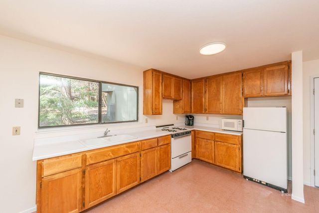 121, 141 Mountain Aire Road, Trinity Center, CA 96091