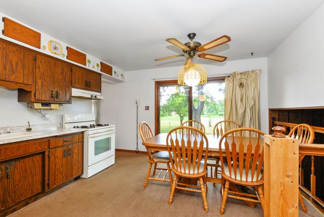 8540 Candlelight Drive E, Willow Springs, IL 60480