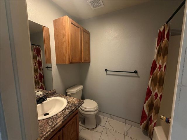 2240 SW 25th Street, Oklahoma City, OK 73108