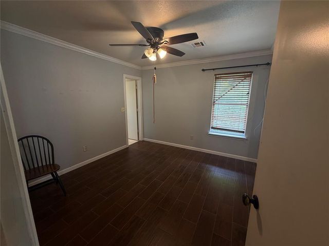 2240 SW 25th Street, Oklahoma City, OK 73108