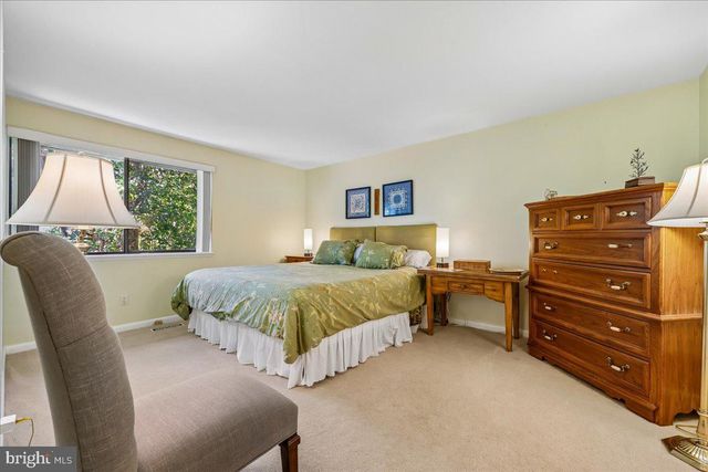 11620 HAPPY CHOICE LN, North Potomac, MD 20878