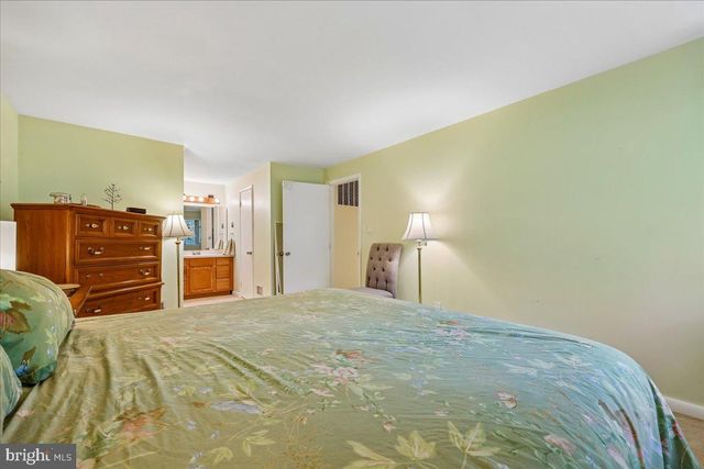 11620 HAPPY CHOICE LN, North Potomac, MD 20878
