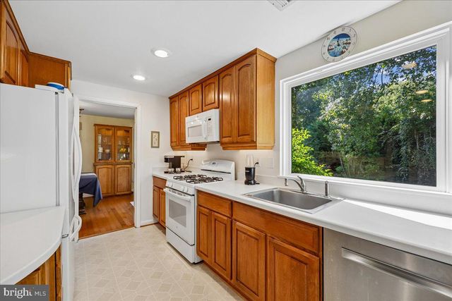 11620 HAPPY CHOICE LN, North Potomac, MD 20878