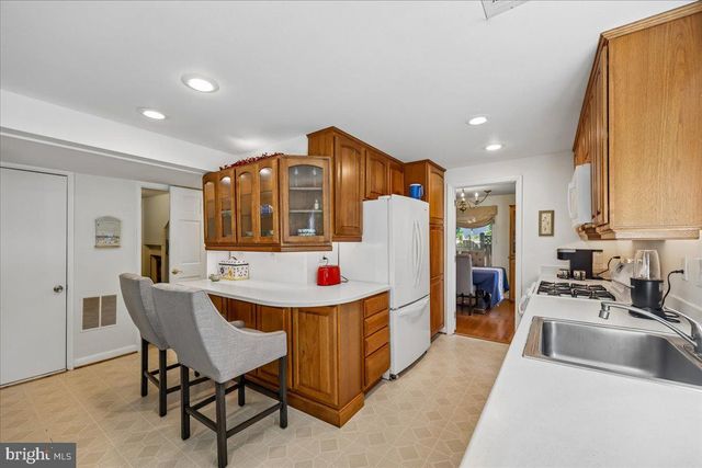 11620 HAPPY CHOICE LN, North Potomac, MD 20878