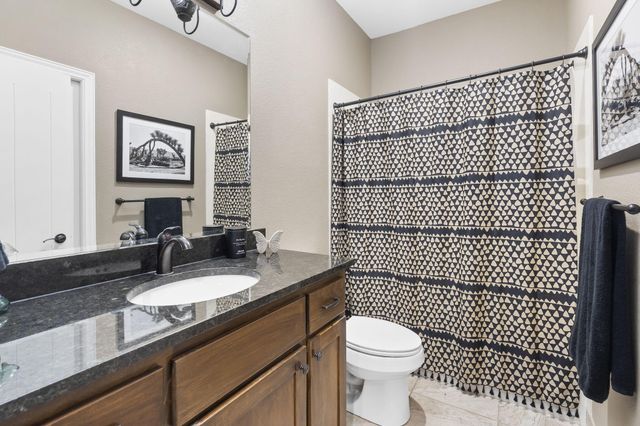 3831 E Brookdale Terrace, Springfield, MO 65802