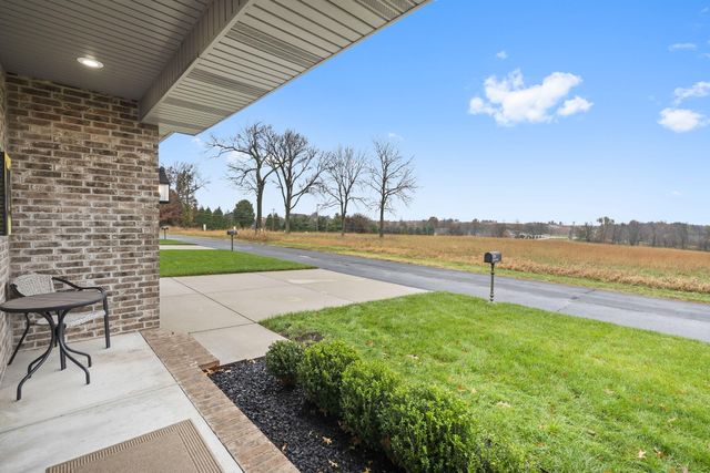 3831 E Brookdale Terrace, Springfield, MO 65802