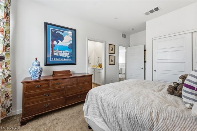 424 Isla Enclave Way, Henderson, NV 89011