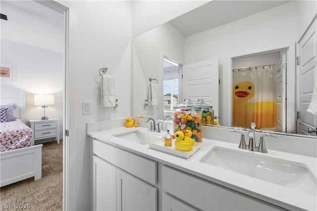424 Isla Enclave Way, Henderson, NV 89011