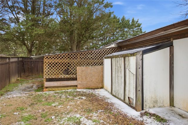 9124 West Oak Highway, Seneca, SC 29678