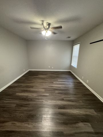 1117 S Hampton Close, Antioch, TN 37013