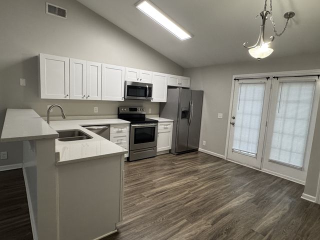 1117 S Hampton Close, Antioch, TN 37013