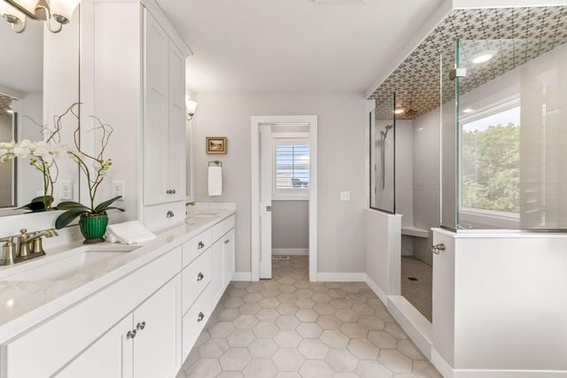 4303 Millstone Drive, Chaska, MN 55318