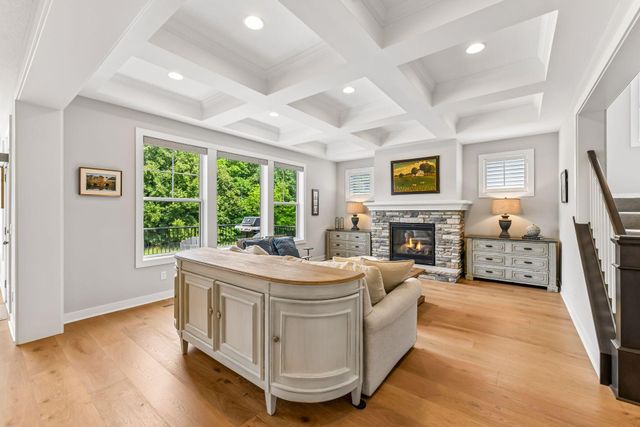 4303 Millstone Drive, Chaska, MN 55318