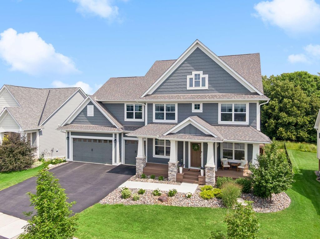 4303 Millstone Drive, Chaska, MN 55318