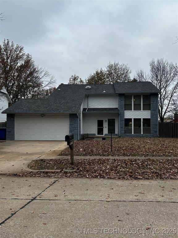 2904 W Canton Street, Broken Arrow, OK 74012