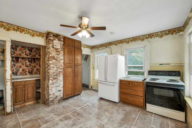 25 Cedar Street, Bristol, NH 03222