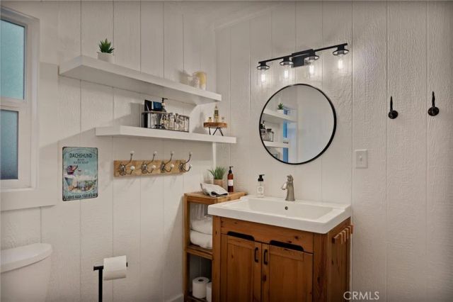 717 Crest Estates, Lake Arrowhead, CA 92352