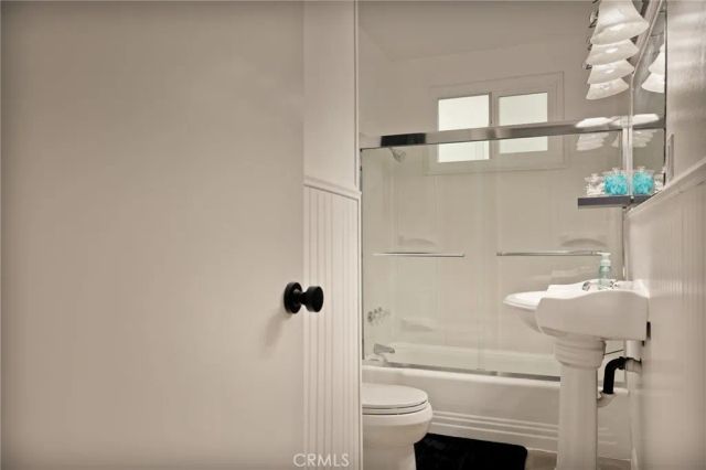 717 Crest Estates, Lake Arrowhead, CA 92352