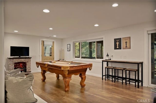 717 Crest Estates, Lake Arrowhead, CA 92352