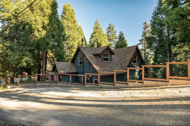 717 Crest Estates, Lake Arrowhead, CA 92352