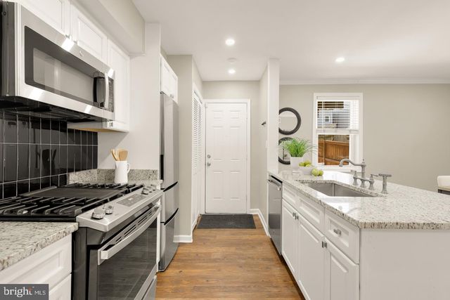 1101 16TH ST NE, Washington, DC 20002